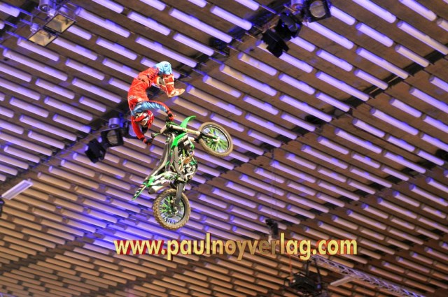 RemiBizouard_DSC_3998_FMX_NightOfTheJumps_2018.jpg