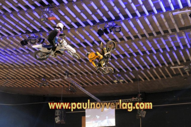 WhipContest_BowdenRinaldo_DSC_4263_FMX_NightOfTheJumps_2018.jpg
