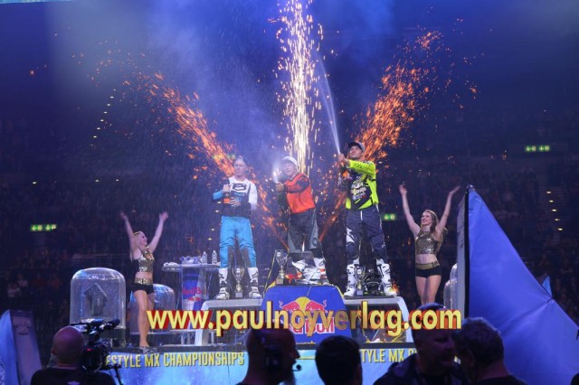 Podium_1Melero_2Bowden_3Pilat_IMG_4762_FMX_NightOfTheJumps_2018.jpg